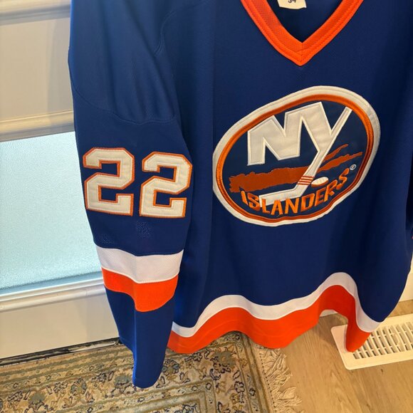 Bossy Vintage Islanders Jersey - Picture 4 of 6